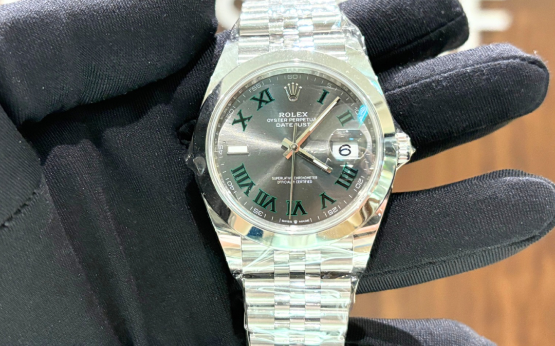 Brand New Rolex JULY 2025 Datejust Jubilee Bracelet Smooth Bezel Wimbledon Dial 126300