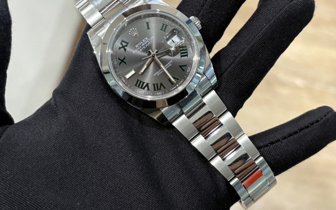 Rolex Mar 2026 Datejust Oyster Bracelet Smooth Bezel Wimbledon Dial 41mm 126300 