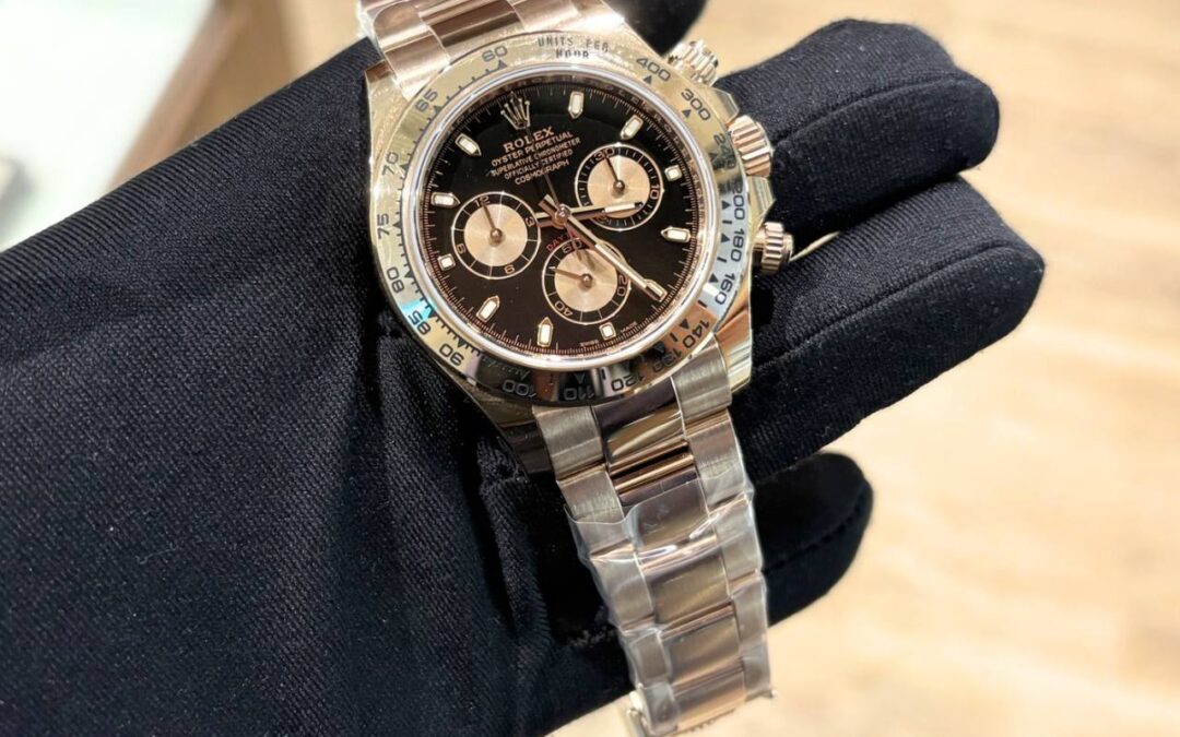 Like New Mint Condition Rolex Full Rose Gold Daytona 116505 Black Dial 40mm