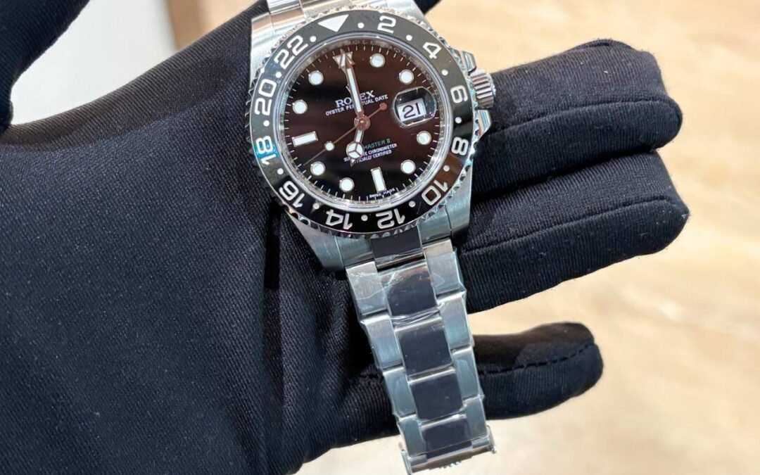 Pre loved Rolex Y2018 GMT Master II 116710ln “Green Arrow”